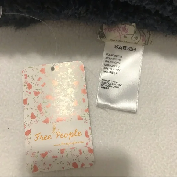 Free people navy scarf - Picture 5 of 5